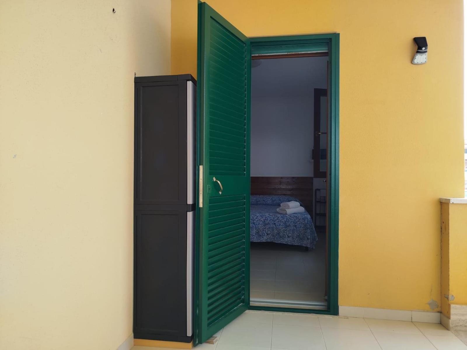 Gala Mini Apartment Fiumicino Exterior foto